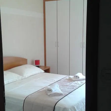 Apartament Marina